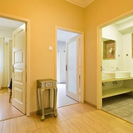 Aposentus - Serenity 1d Apartment